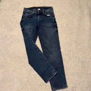 Girl’s Blue Jeans justice sz 8